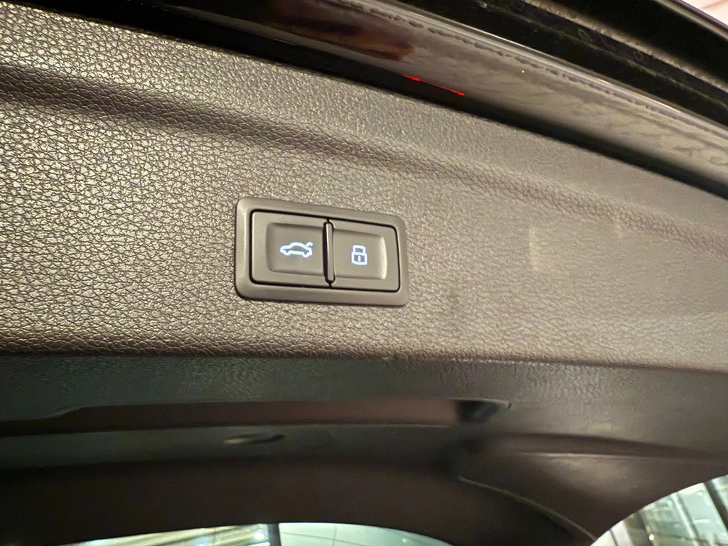 Audi RSQ3 – foto 17