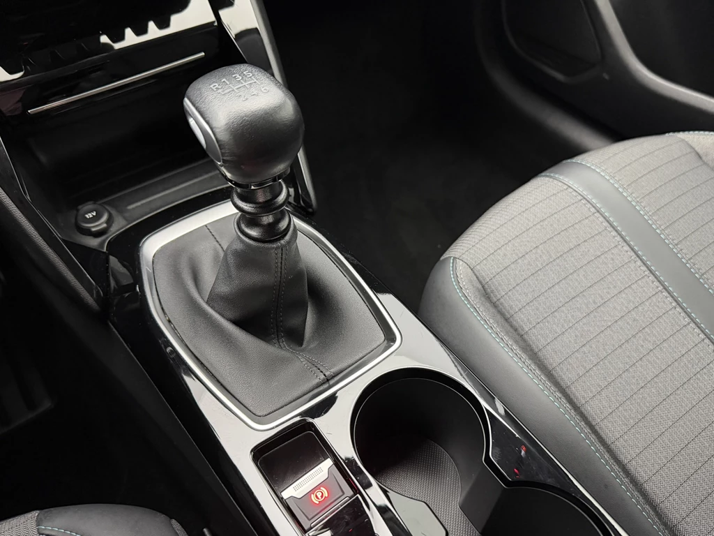 Peugeot 208 – foto 19
