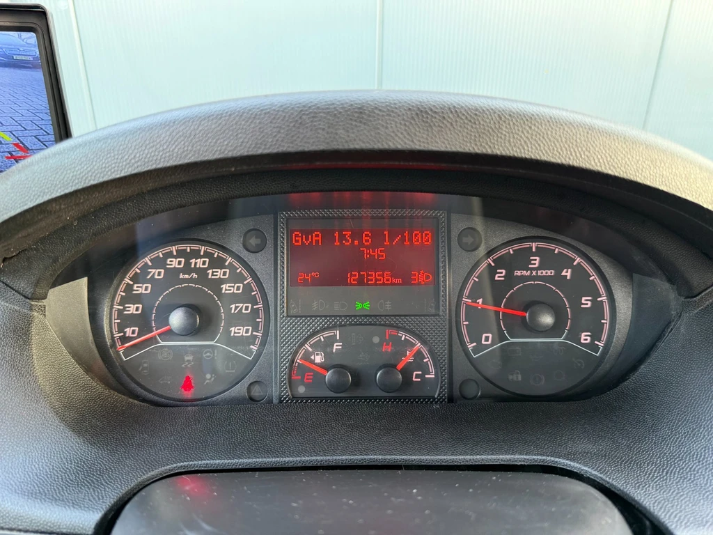 Peugeot Boxer – foto 17