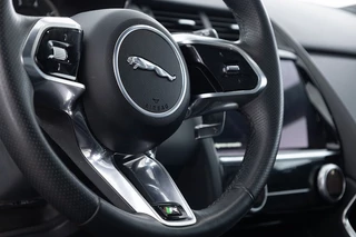 Jaguar E-PACE – thumbnail 16