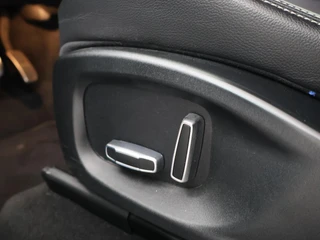 Jaguar F-PACE – thumbnail 31