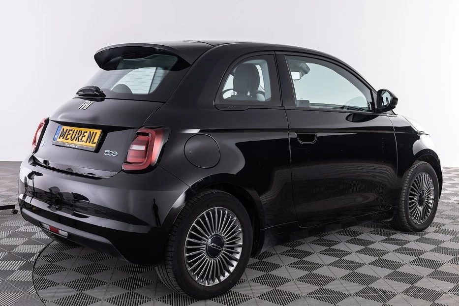 Fiat 500e – foto 2