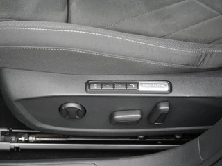 Volkswagen Golf – thumbnail 44