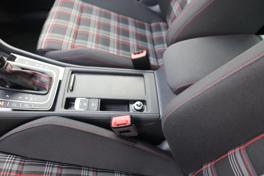 Volkswagen Golf – foto 79