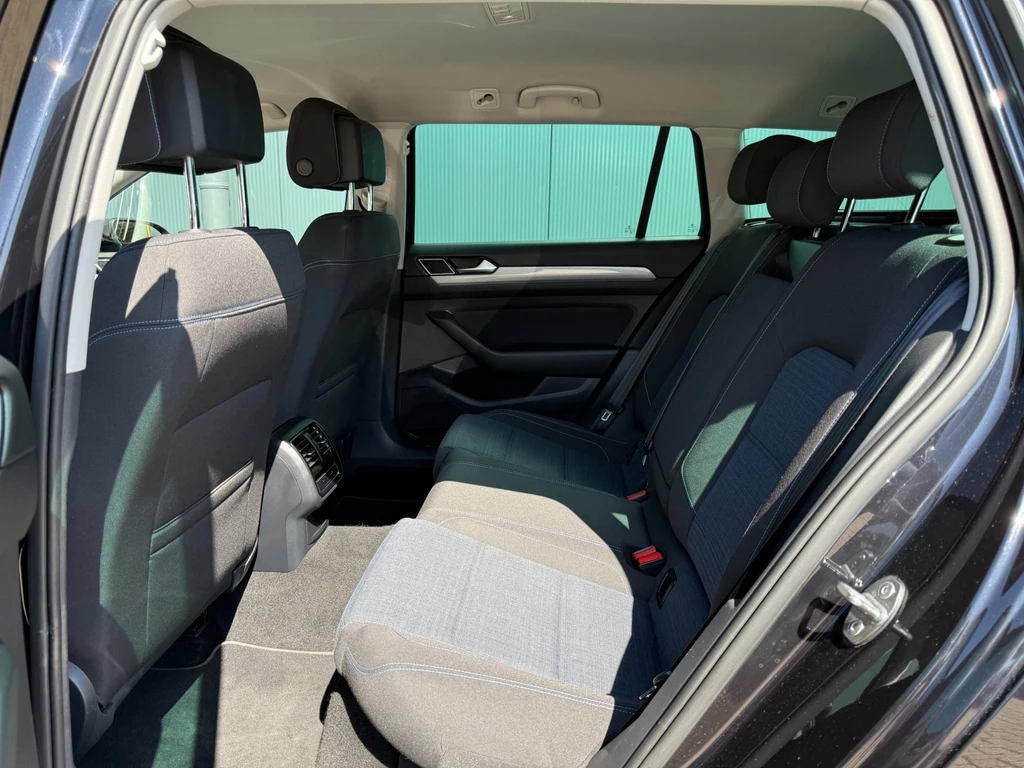 Volkswagen Passat – foto 9