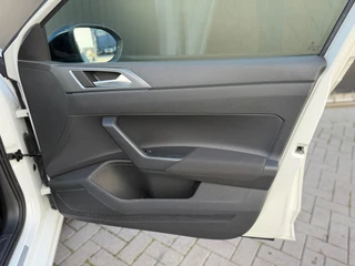Volkswagen Taigo – thumbnail 20