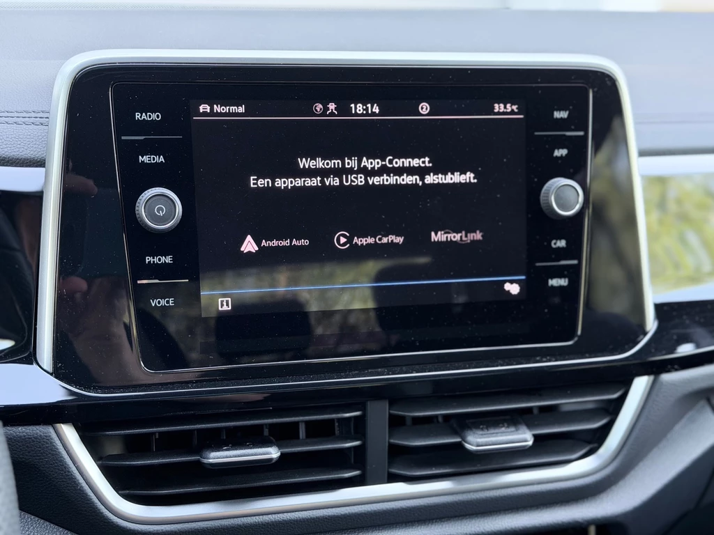 Volkswagen T-Roc – foto 21