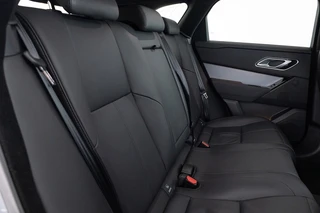Land Rover Range Rover Velar – thumbnail 17