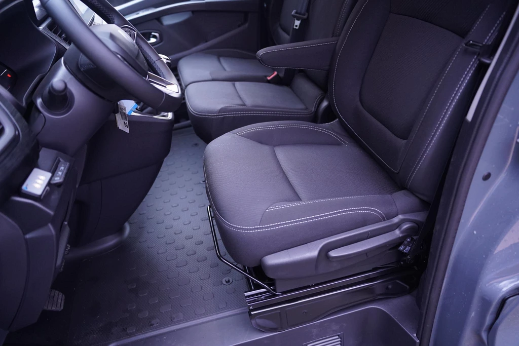 Renault Trafic – foto 23