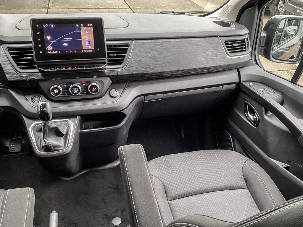 Renault Trafic – foto 21