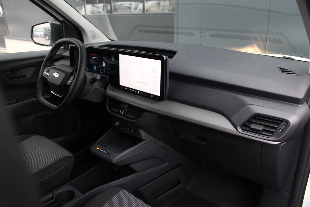 Ford E-Transit Courier – foto 43