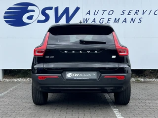 Volvo XC40 – thumbnail 3