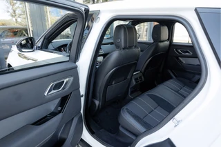 Land Rover Range Rover Velar – thumbnail 25