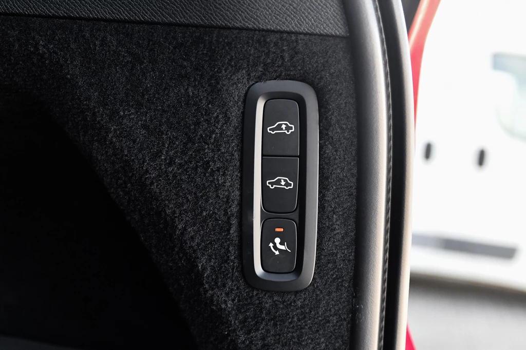 Volvo XC90 – foto 17