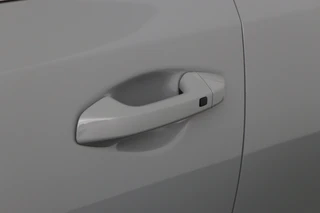 Kia Ceed – thumbnail 17