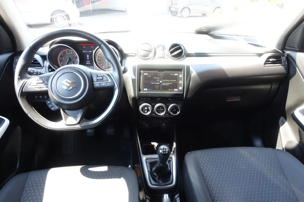 Suzuki Swift – foto 11