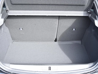Peugeot 208 – thumbnail 18