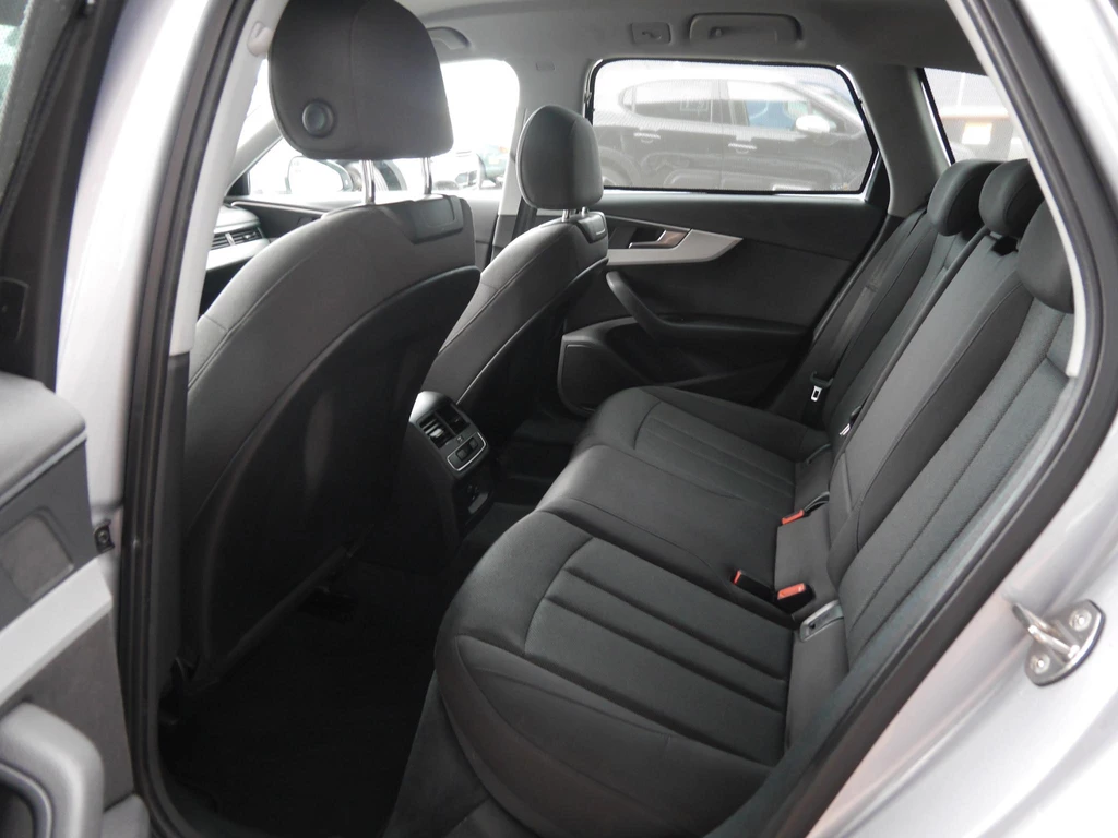 Audi A4 – foto 9