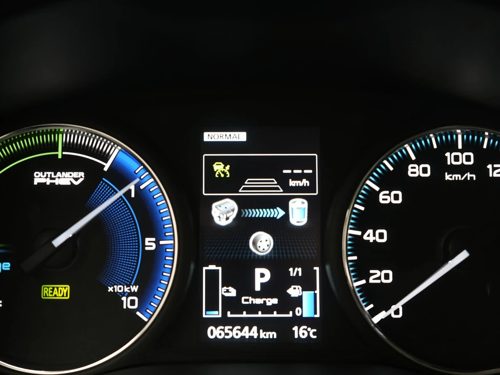 Mitsubishi Outlander – foto 20