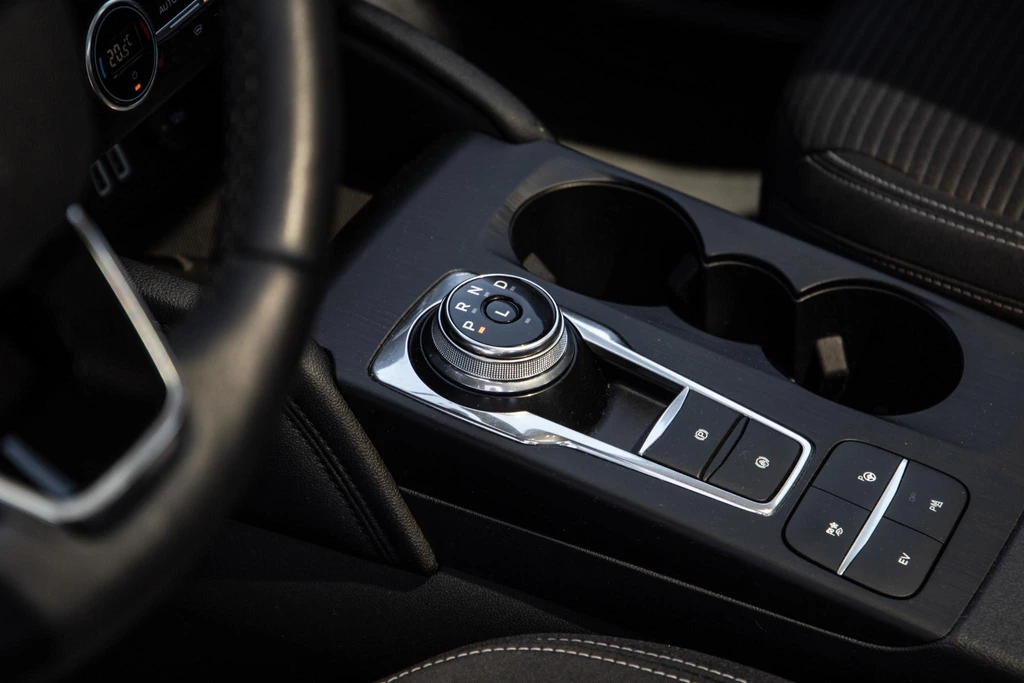 Ford Kuga – foto 24