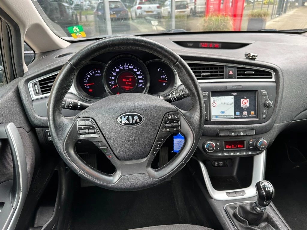 Kia Ceed Sportswagon – foto 12