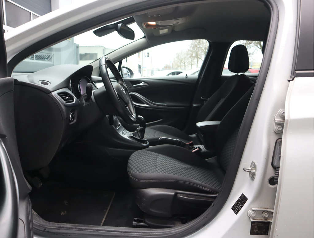 Opel Astra – foto 38