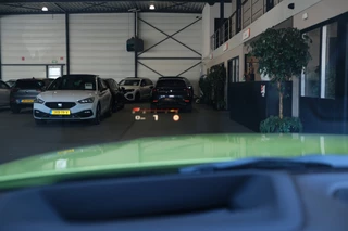 BMW M4 – thumbnail 12