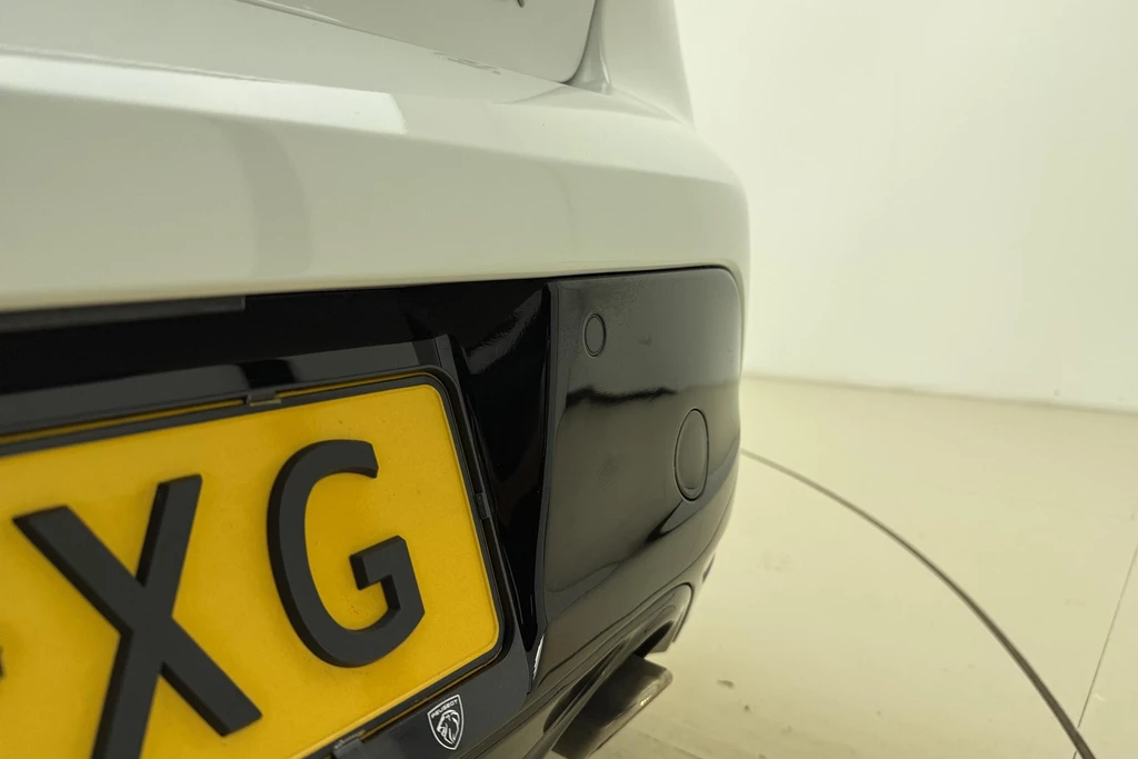 Peugeot 208 – foto 10