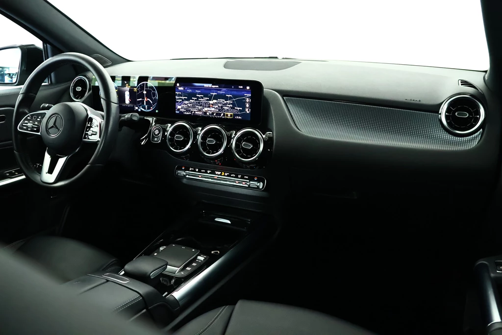 Mercedes-Benz GLA – foto 8