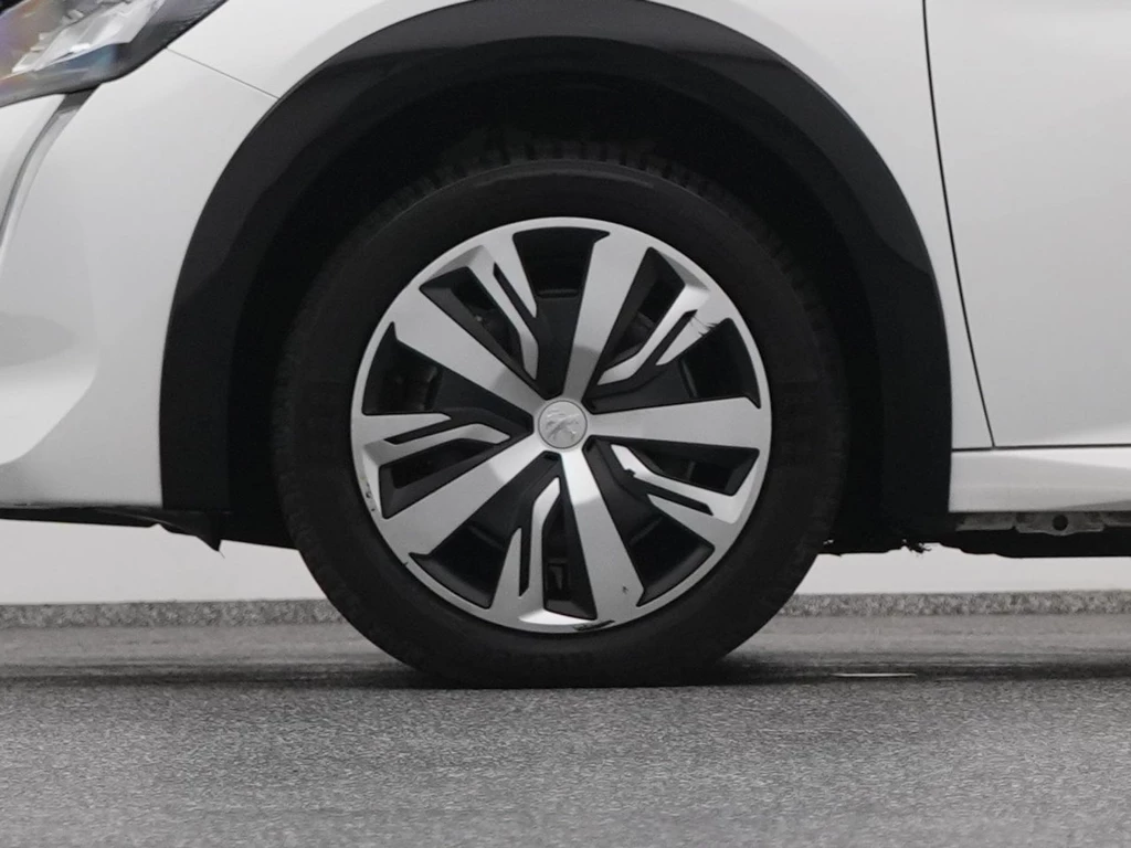 Peugeot e-208 – foto 40