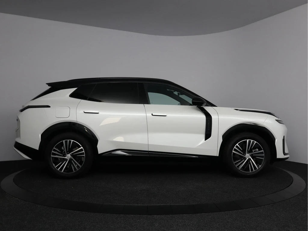 Lynk & Co 08 – foto 7