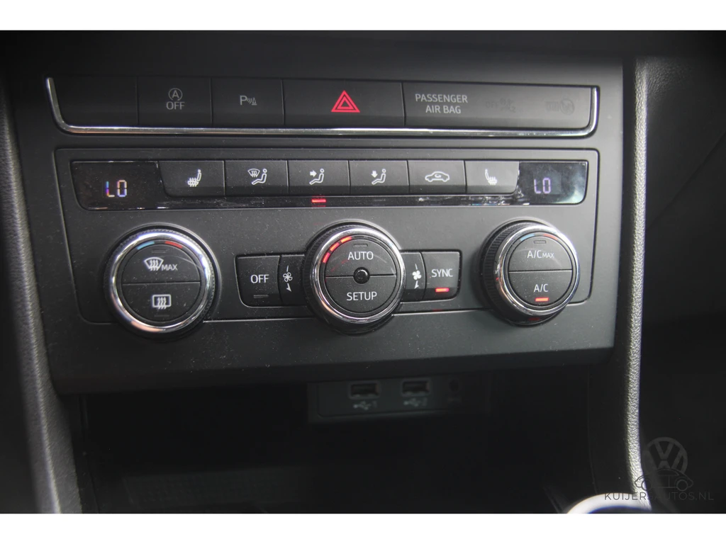 SEAT Leon – foto 15
