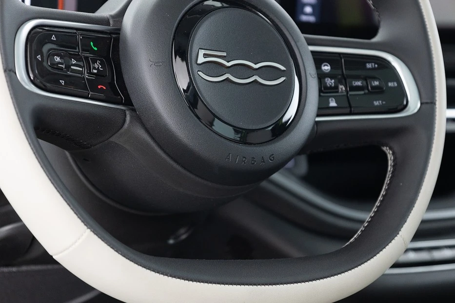 Fiat 500e – foto 16