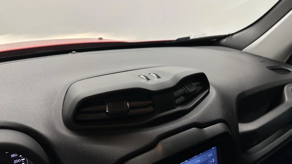 Jeep Renegade – foto 32