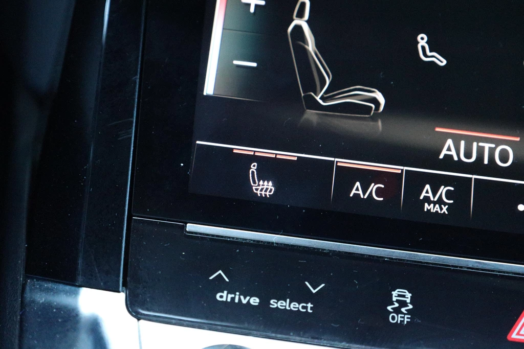 Audi e-tron – foto 21