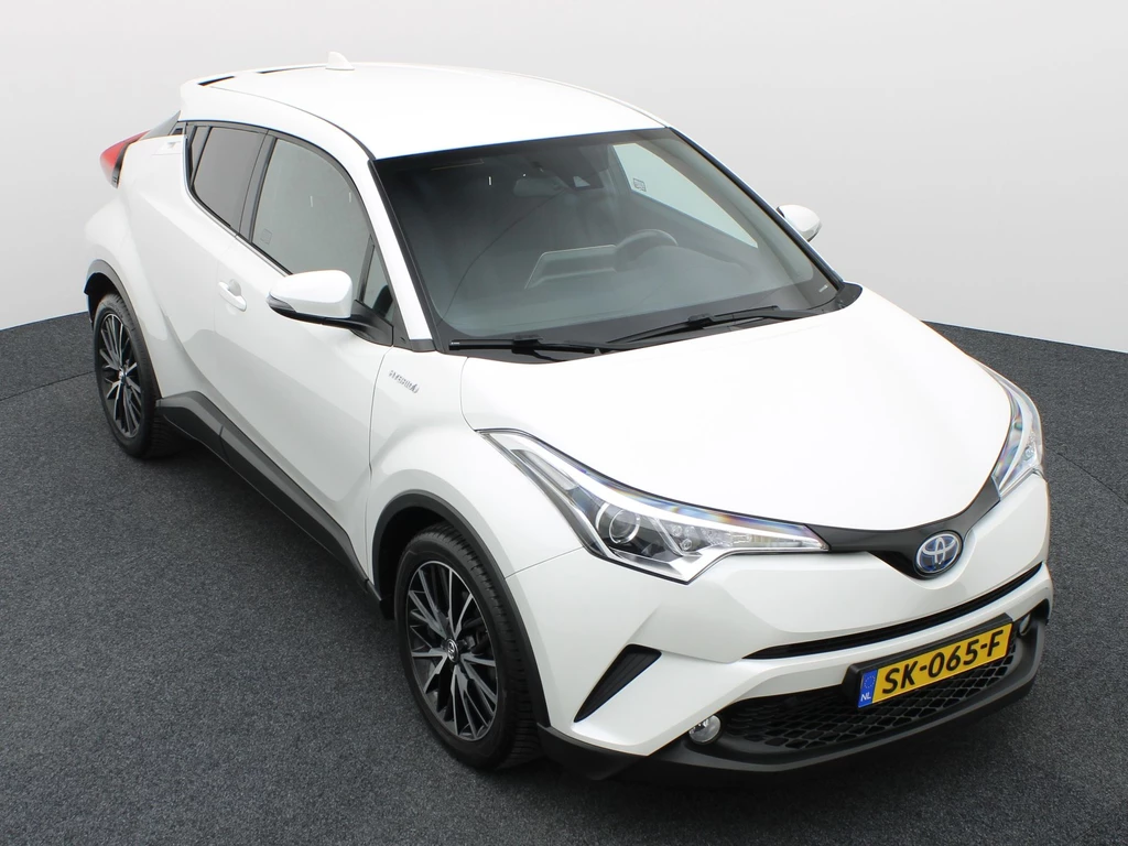 Toyota C-HR – foto 13