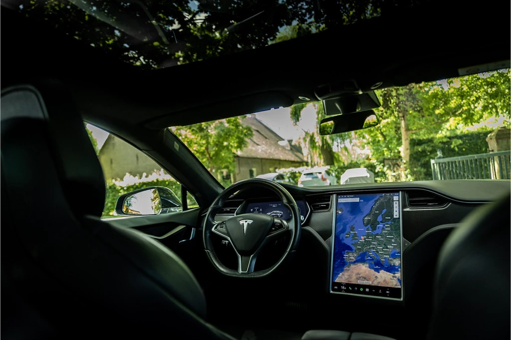 Tesla Model S – foto 19