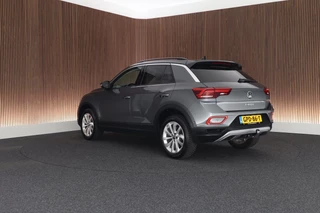 Volkswagen T-Roc – thumbnail 3