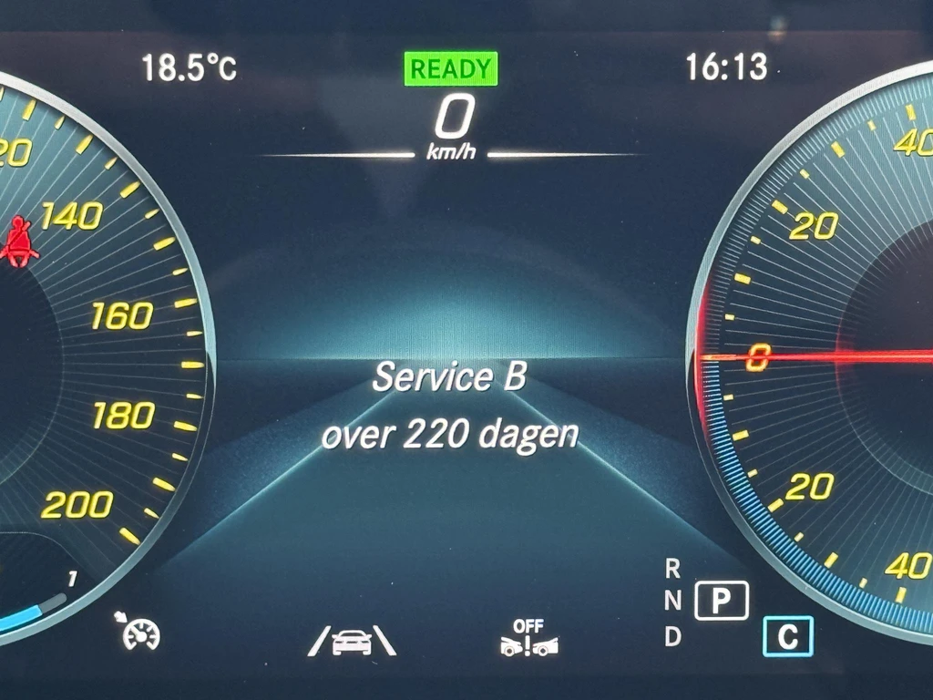 Mercedes-Benz EQC – foto 66