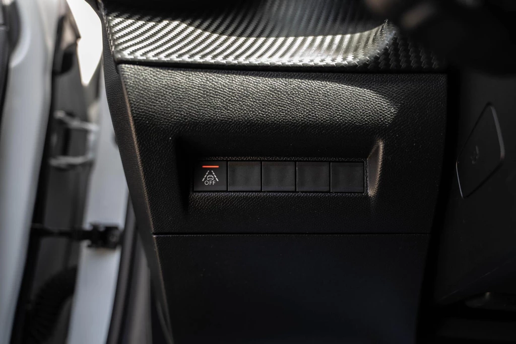 Peugeot 208 – foto 33