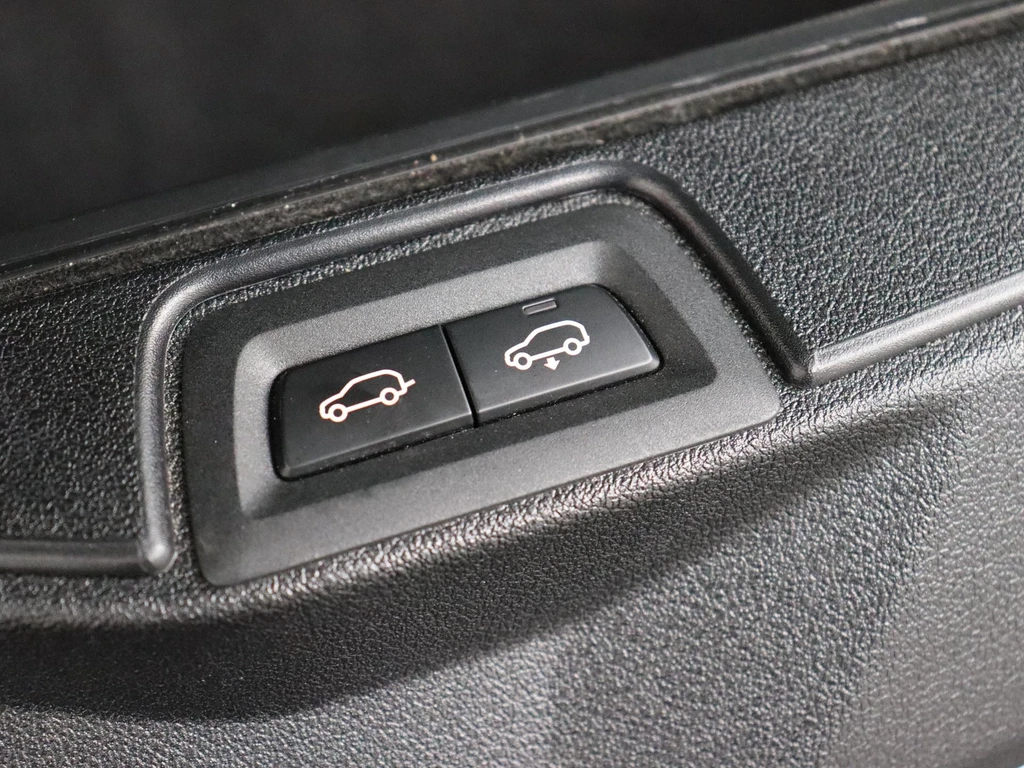 BMW X5 – foto 33