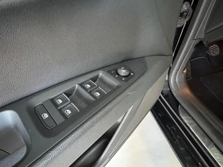 SEAT Leon – thumbnail 19