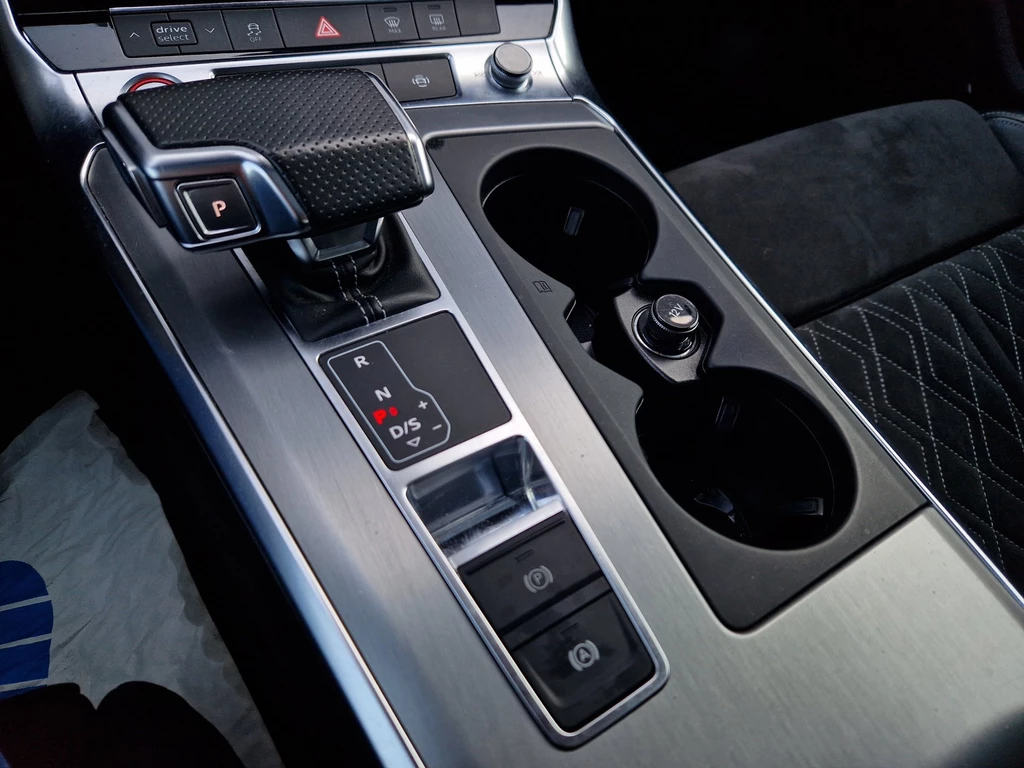 Audi S6 – foto 28
