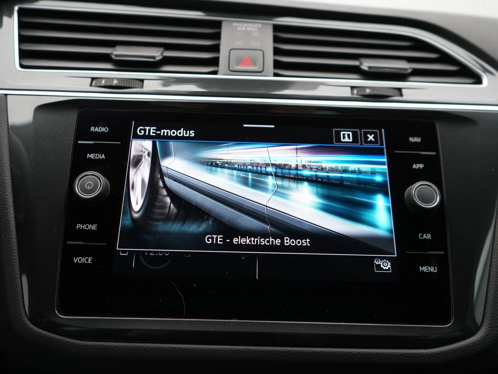 Volkswagen Tiguan – foto 28