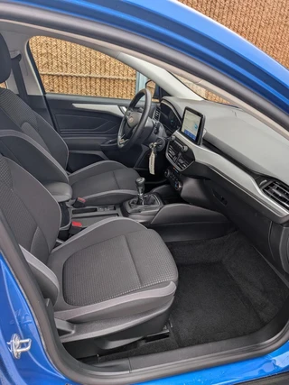 Ford Focus – thumbnail 12