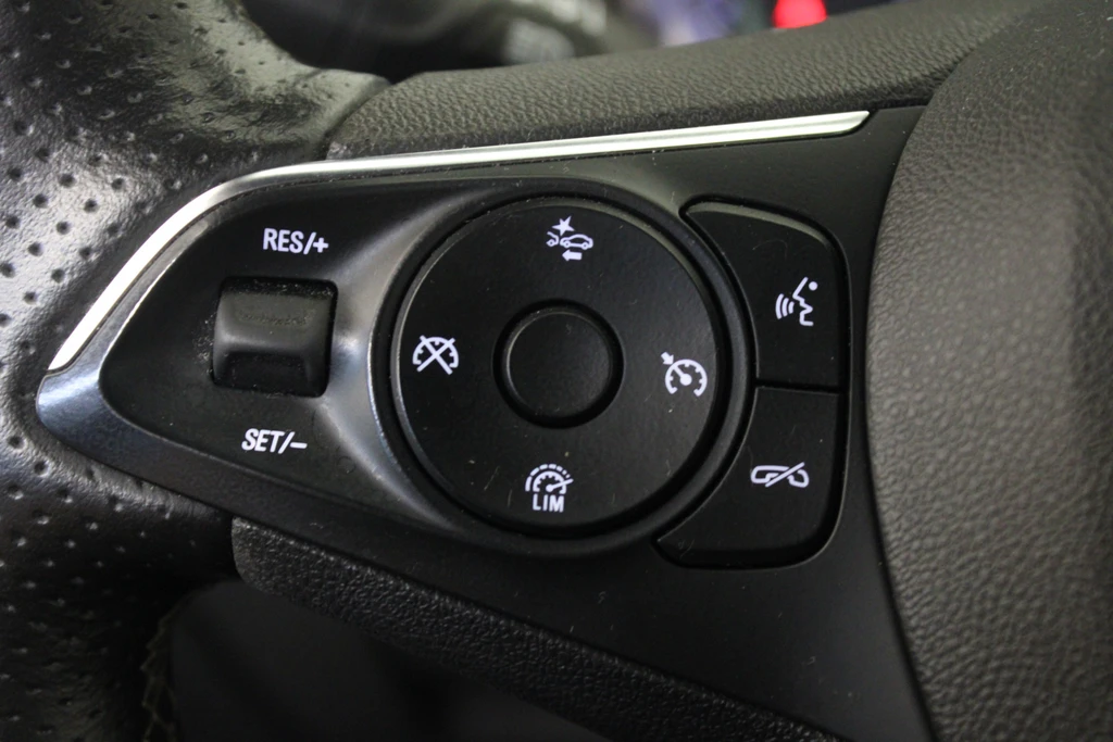 Opel Astra – foto 10