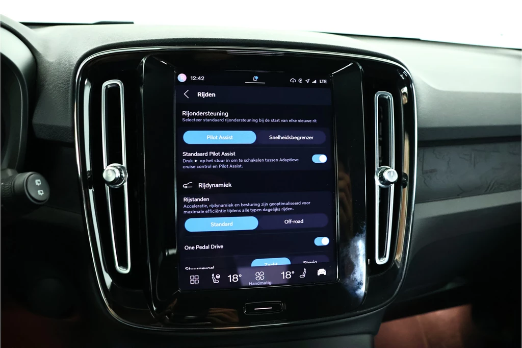 Volvo XC40 – foto 24