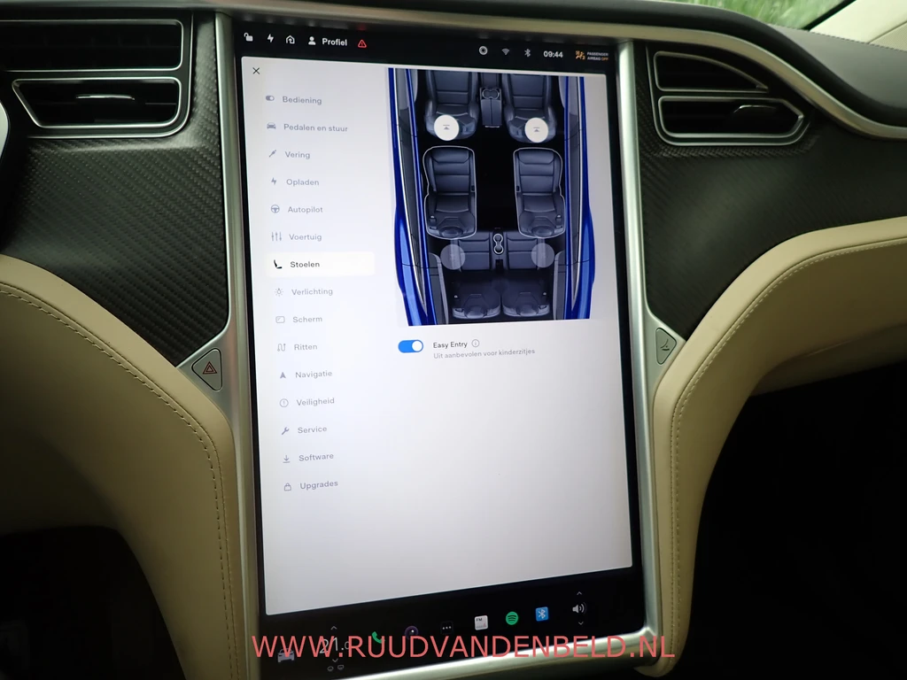 Tesla Model X – foto 25