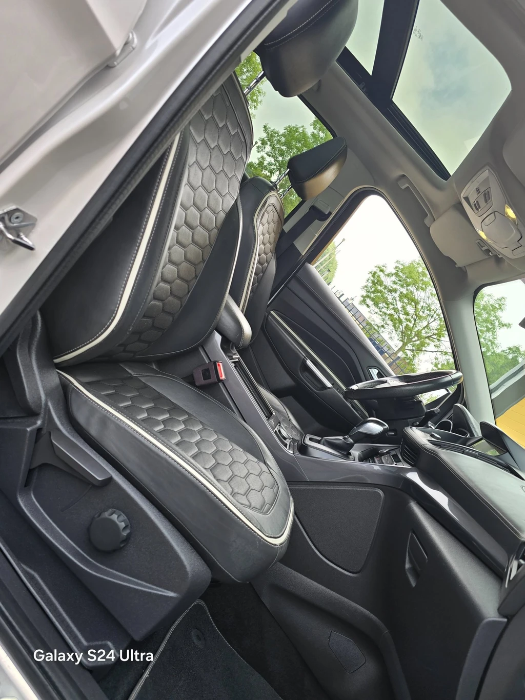 Ford Kuga – foto 10