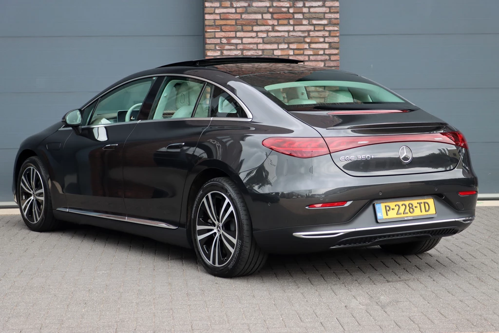 Mercedes-Benz EQE – foto 3